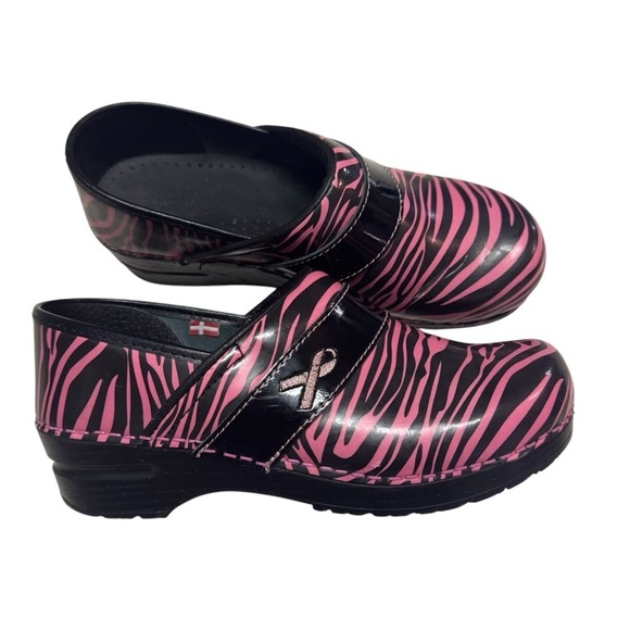 Sanita Professional Liv Patent Leather Nurse Clogs EUR 38 Womens Size 7.5 Zebra - Picture 4 of 7